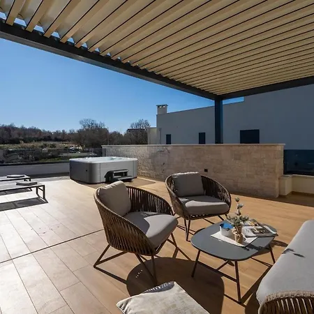 Villa Pelin *