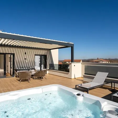 Villa Pelin *